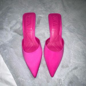 ZARA fuchsia kitten heel pumps